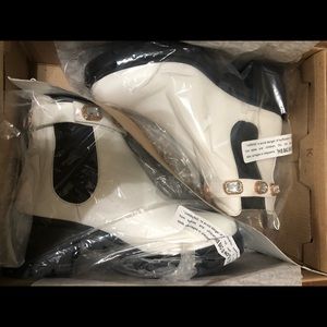White steve madden boots